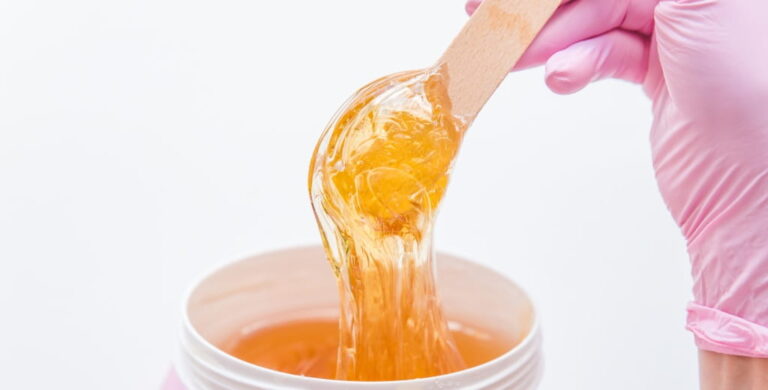 Sugaring - Haarentfernung mit Zuckerpaste Sugaring